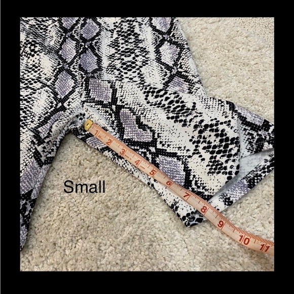 Black and white Biker shorts snakeskin animal print small and large NWT - Picture 9 of 13